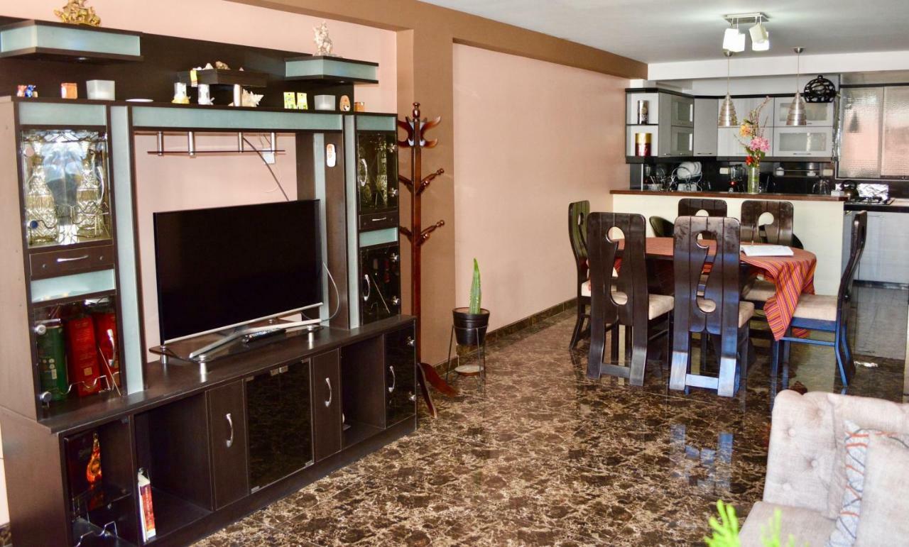 Comodo Y Seguro Homestay Cuzco Buitenkant foto